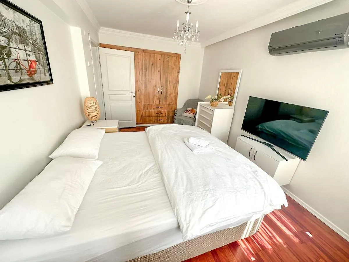 Perfect Sea View With Special Parking Apartment Izmir